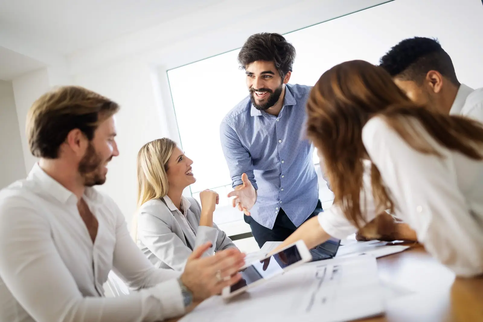 Problemas dentro da empresa? Bote o bode na sala!