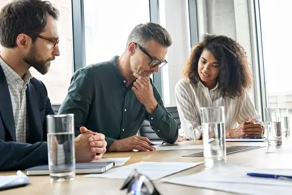 Ao fazer OKR na prática, posso usar projetos como KRs?